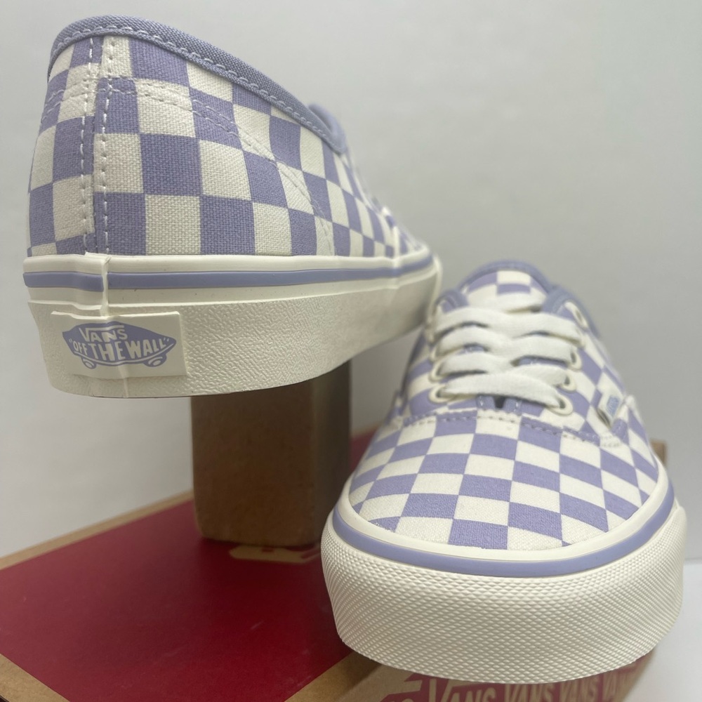Vans WMNS Authentic
Checkerboard Lilac Sneakers
VN000BW5LLC
Lavender - Picture 11 of 16